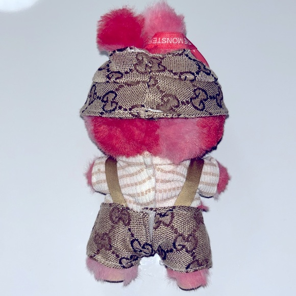 Labubu “fashion” clothing - Picture 2 of 2